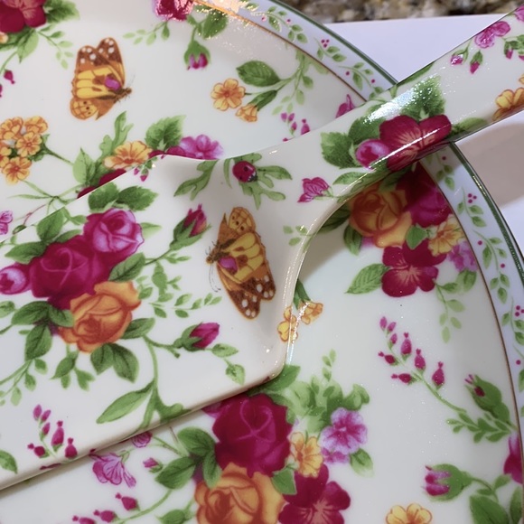 Royal Albert SOC Spring Chintz Cake Plate & Server, NIB, beautiful piece - Picture 11 of 14